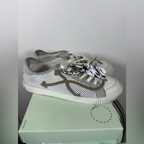 0FF-WHITE LOW VULCANIZED MESHNET - Picture 5 of 12